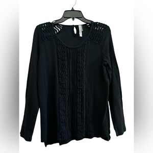 Chic Black Women's Blouse with Lace Accents